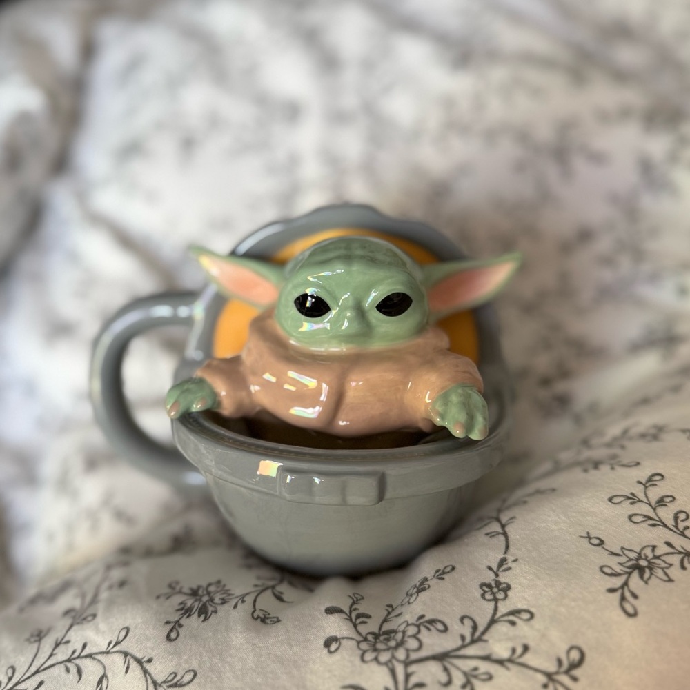 Star Wars Mandalorian The Child Mug